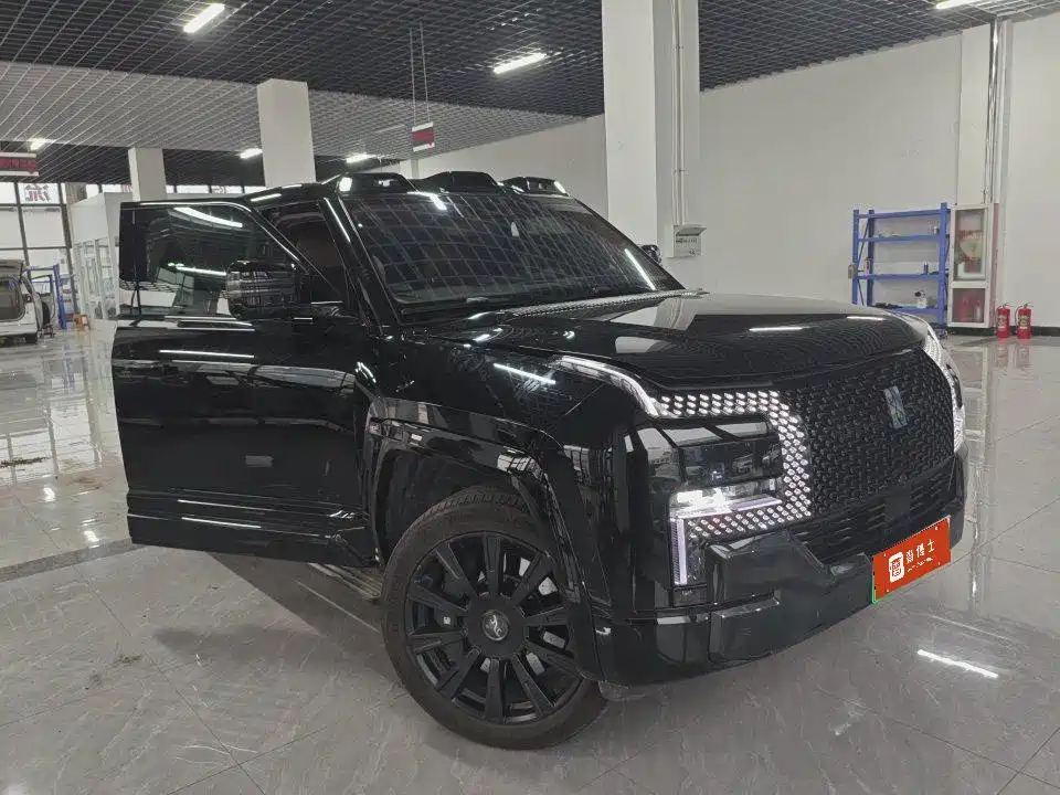 Yangwang 仰望U8 L