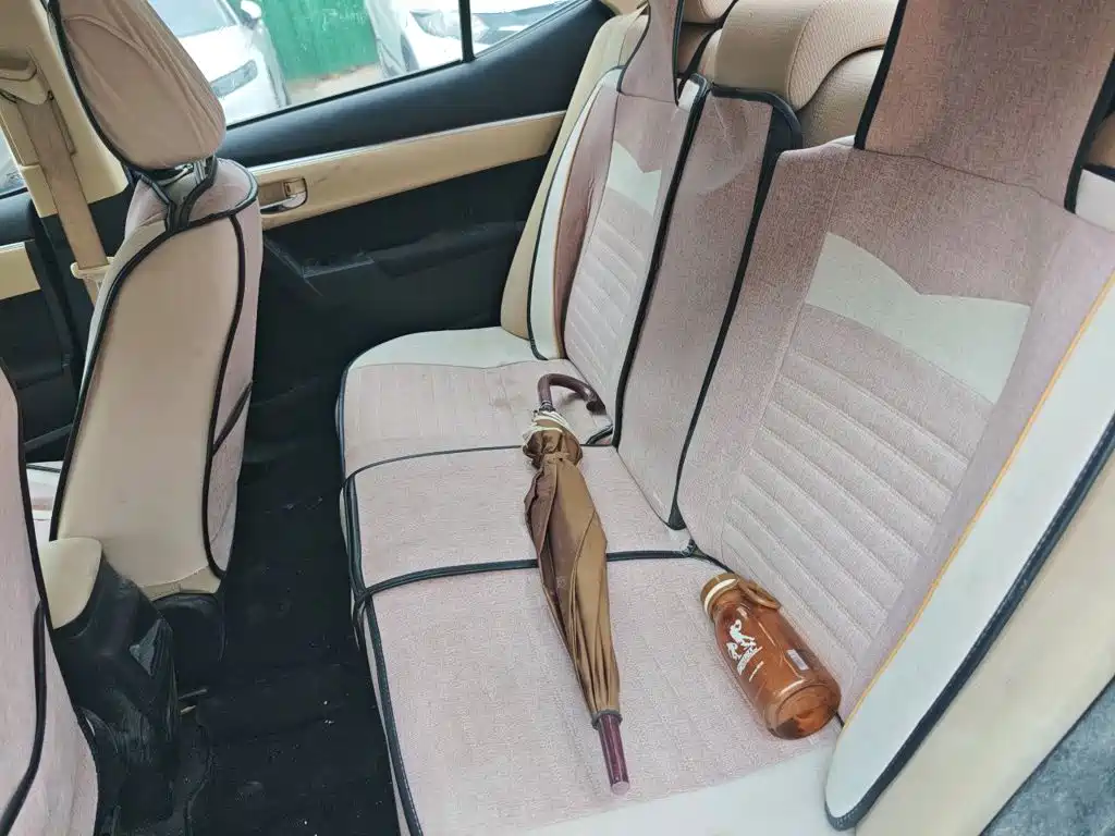 Toyota Corolla — миниатюра 13