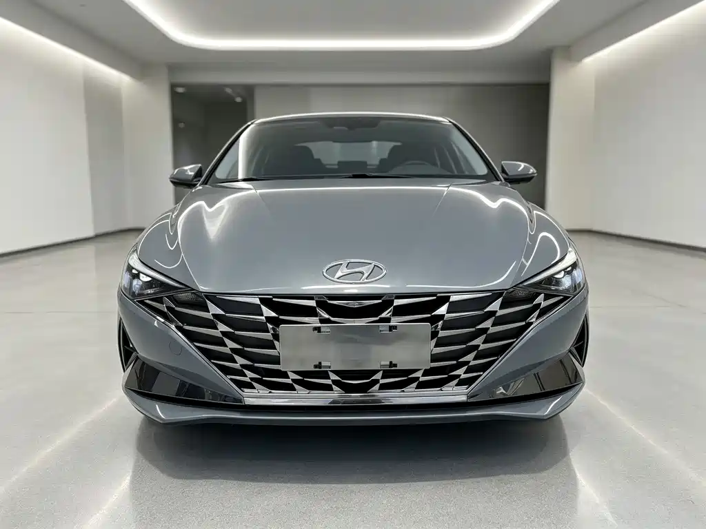 Hyundai Elantra — миниатюра 2