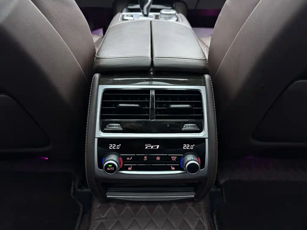 BMW 7 Series 7 2021 730Li Luxury