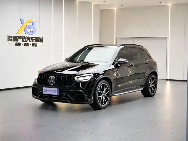 MERCEDES-BENZ  GLC AMG 2020