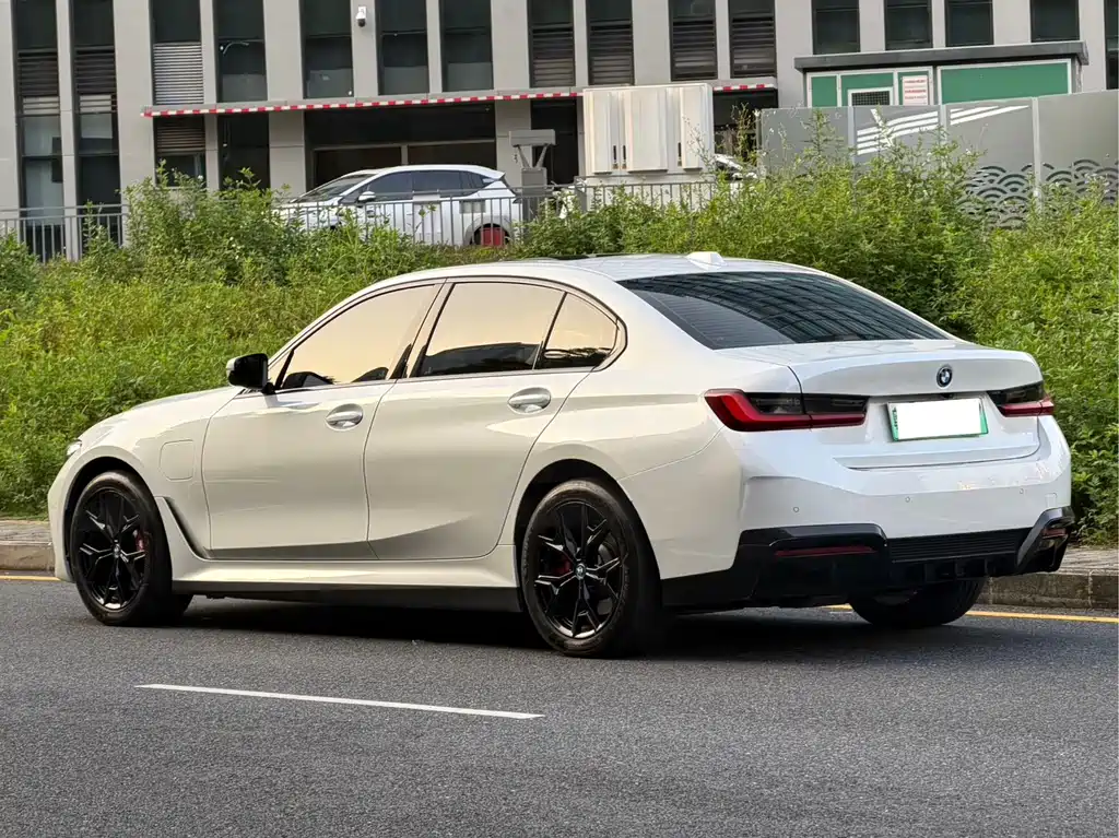BMW i3 — миниатюра 3