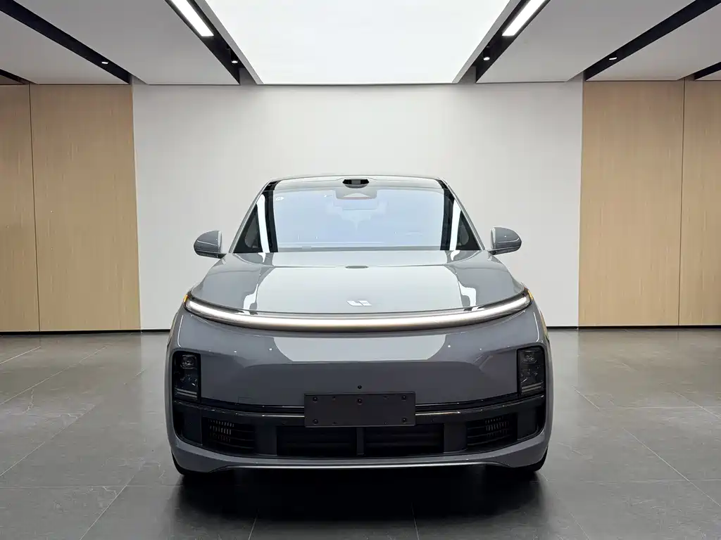 Li Auto Li L8 — миниатюра 2