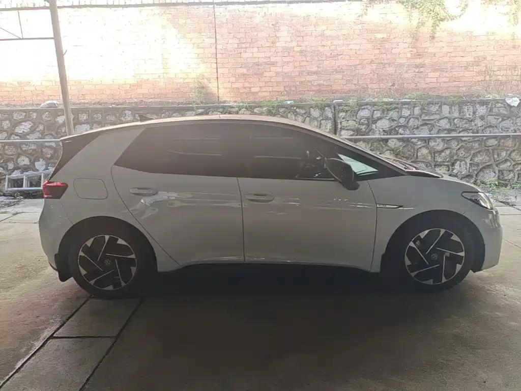 Volkswagen ID.3 — миниатюра 27