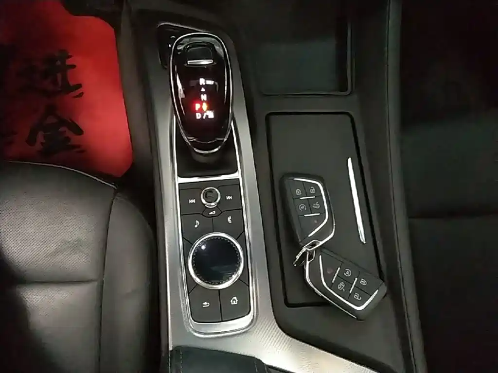 Cadillac CT5 — миниатюра 14