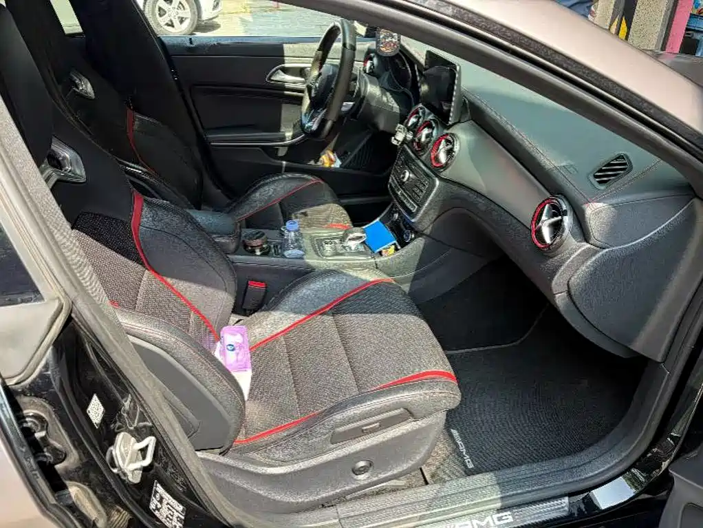 Mercedes-Benz CLA AMG — миниатюра 4