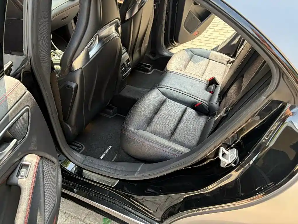 Mercedes-Benz CLA AMG — миниатюра 3