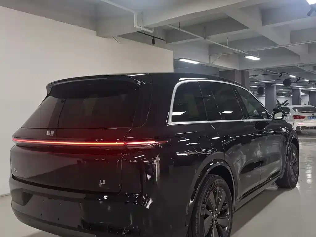 Li Auto IDEAL L8