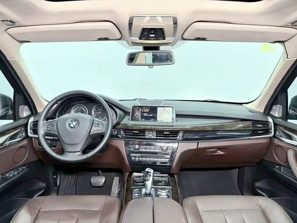 BMW X5 (Import) — миниатюра 8