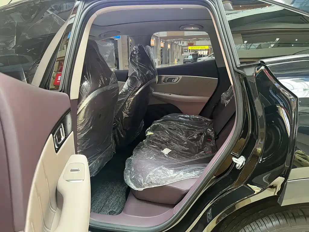 Changan Deepal DARK BLUE S07