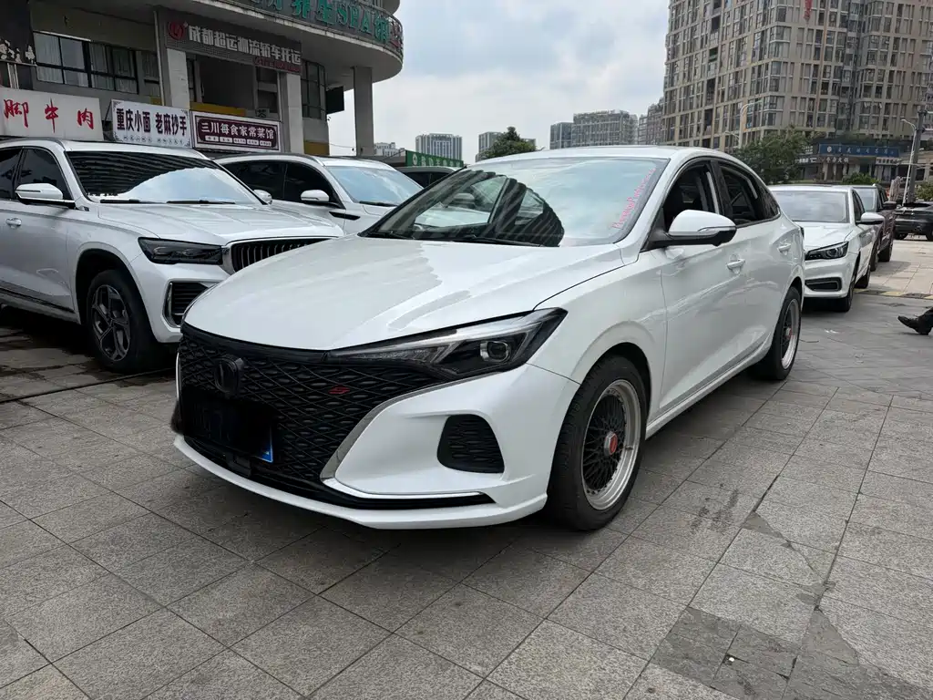 Купить Changan Eado