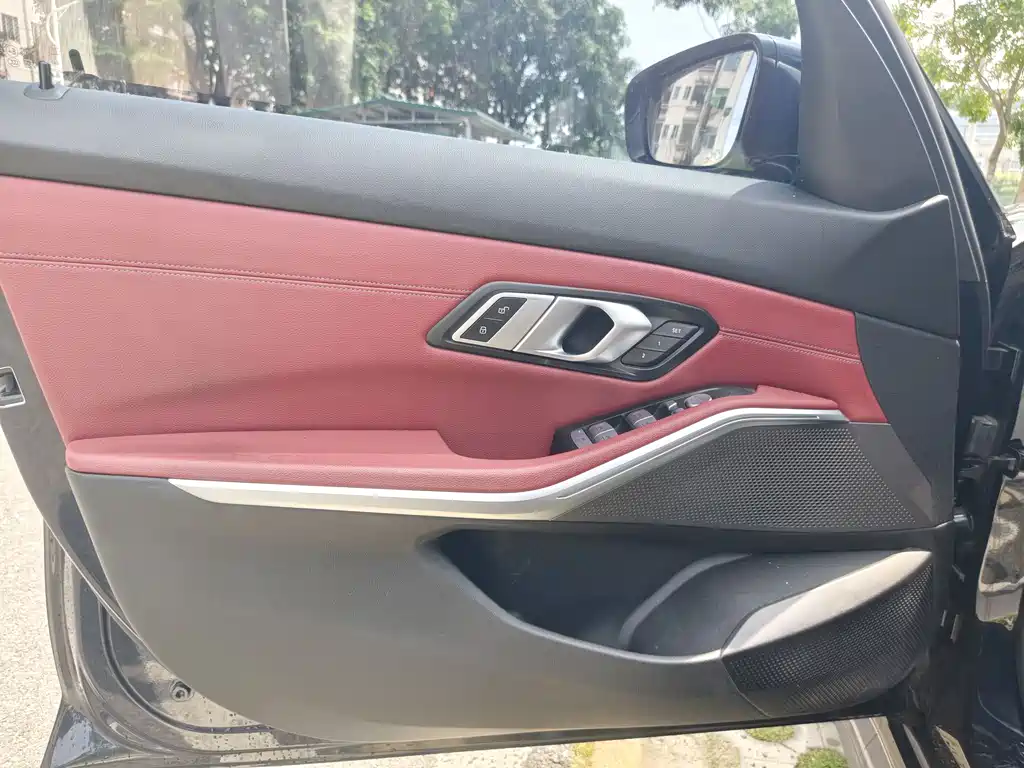 BMW i3 2024 eDrive 35 L