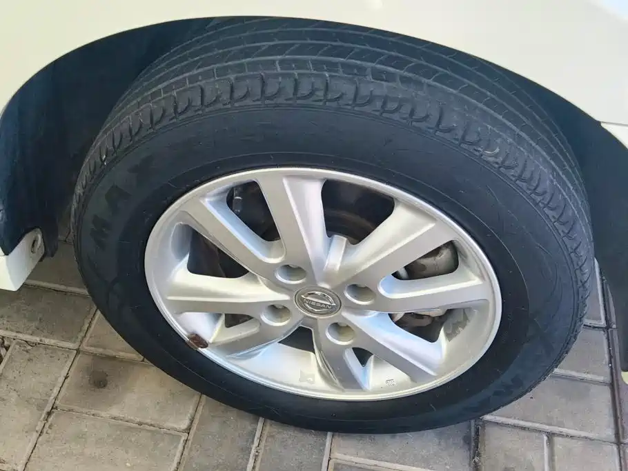 Nissan Sylphy — миниатюра 6