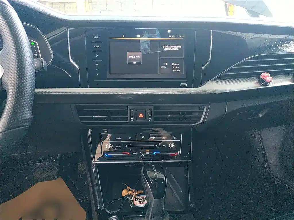 Volkswagen Passat 2023 330TSI Elite