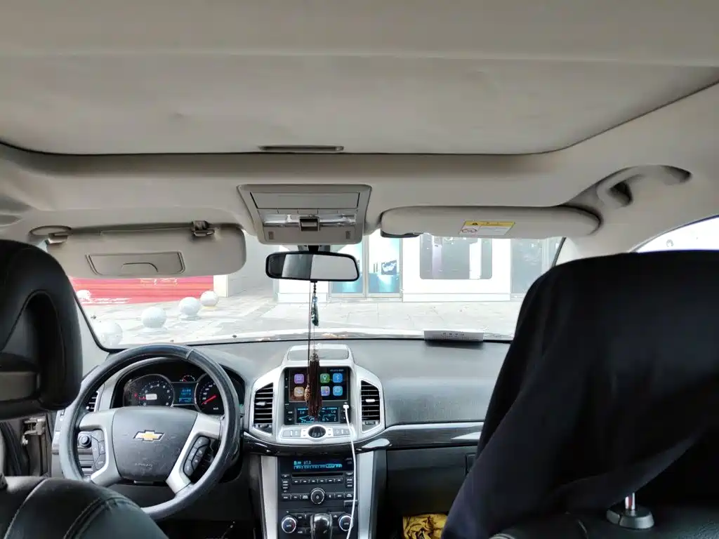 Chevrolet Captiva — миниатюра 14