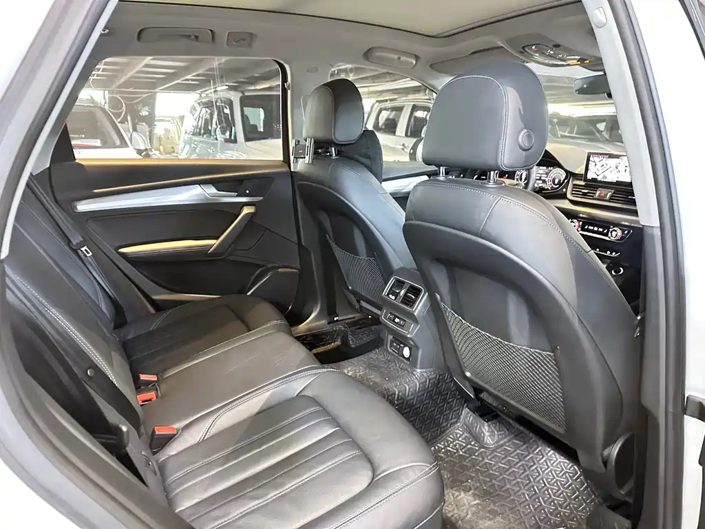 Audi Q5L 40 TFSI Glory Enjoy Fashion Type, фото 6