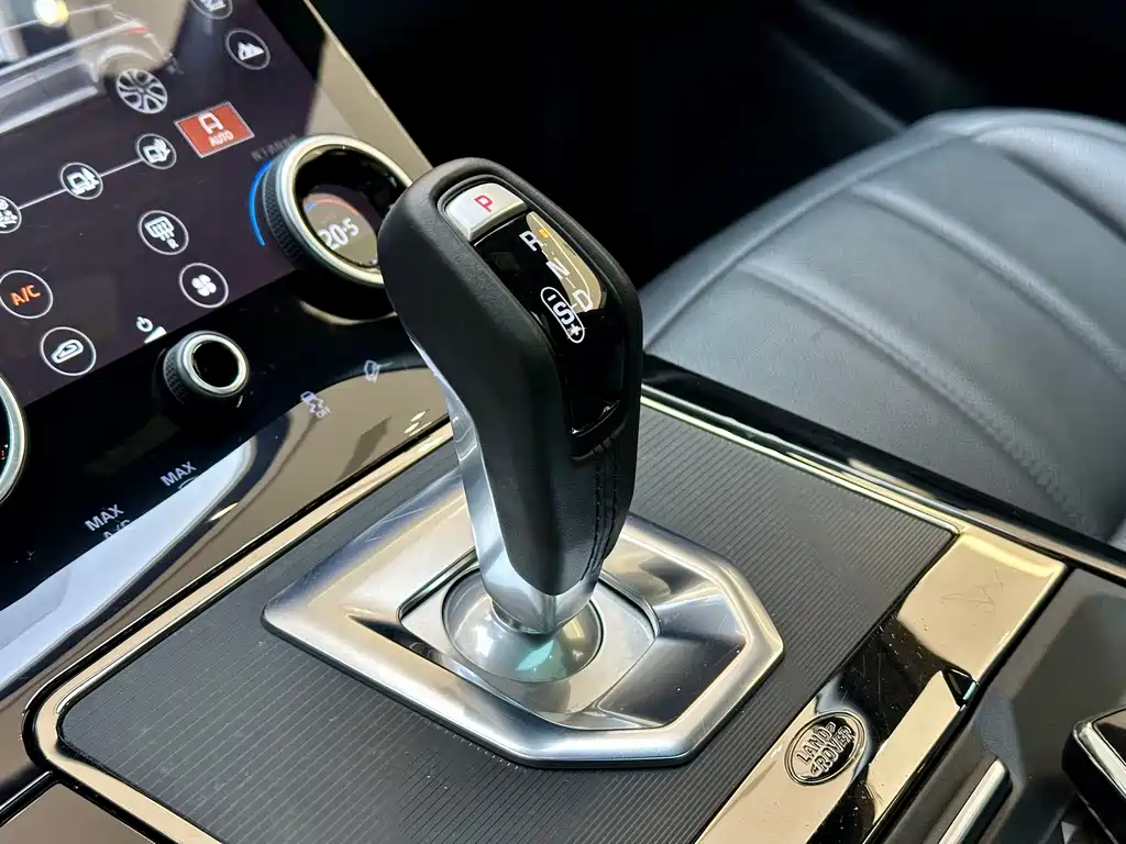 LAND ROVER RANGE ROVER AURORA