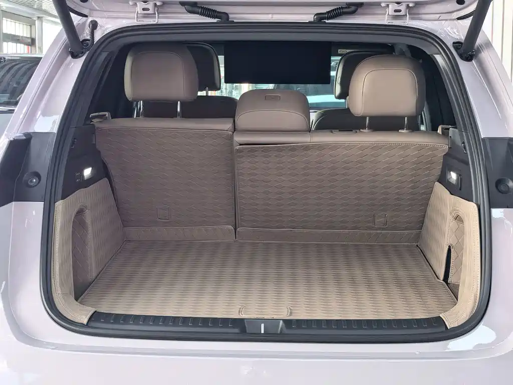 Li Auto Li L6 — миниатюра 17
