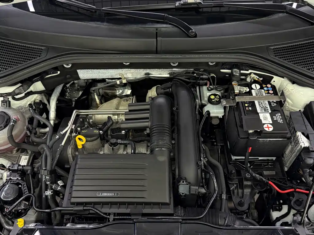 Volkswagen T-Roc — миниатюра 24