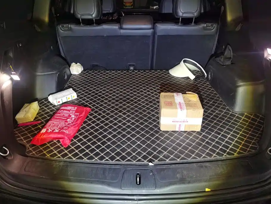 Jeep Commander — миниатюра 4
