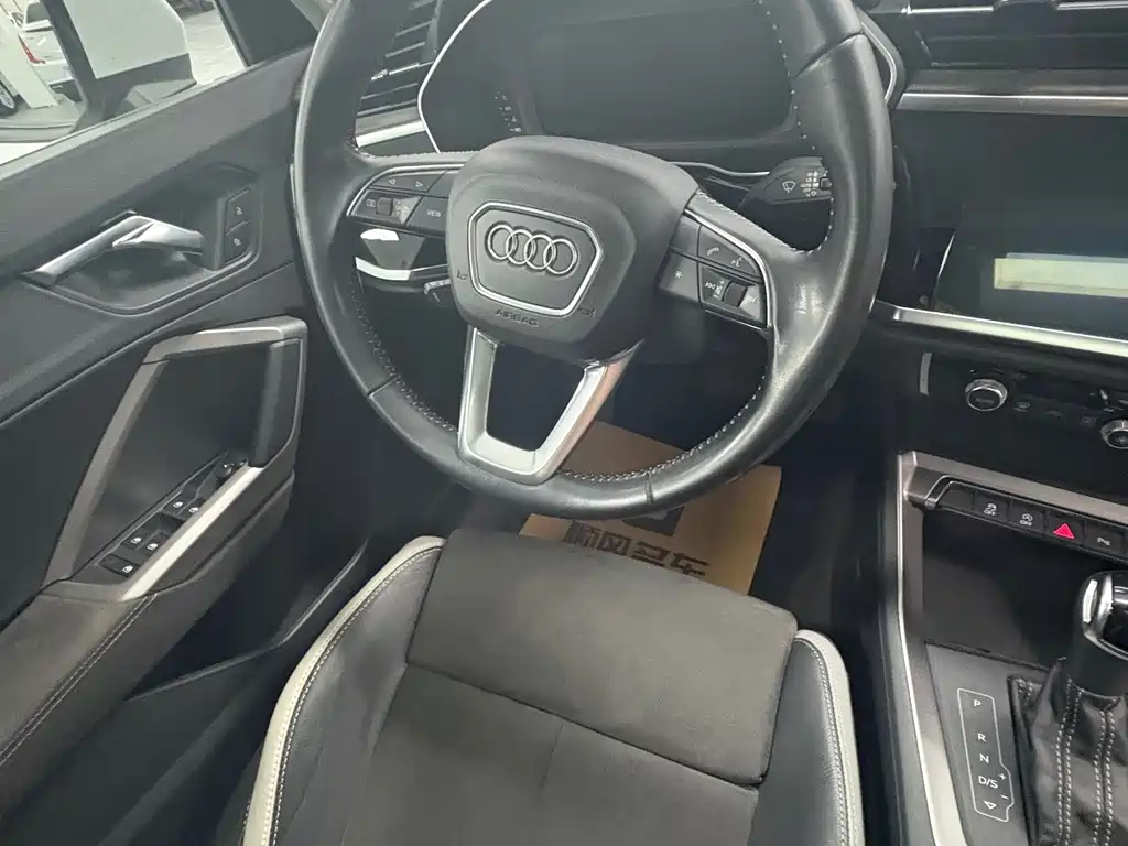 Audi Q3 — миниатюра 9