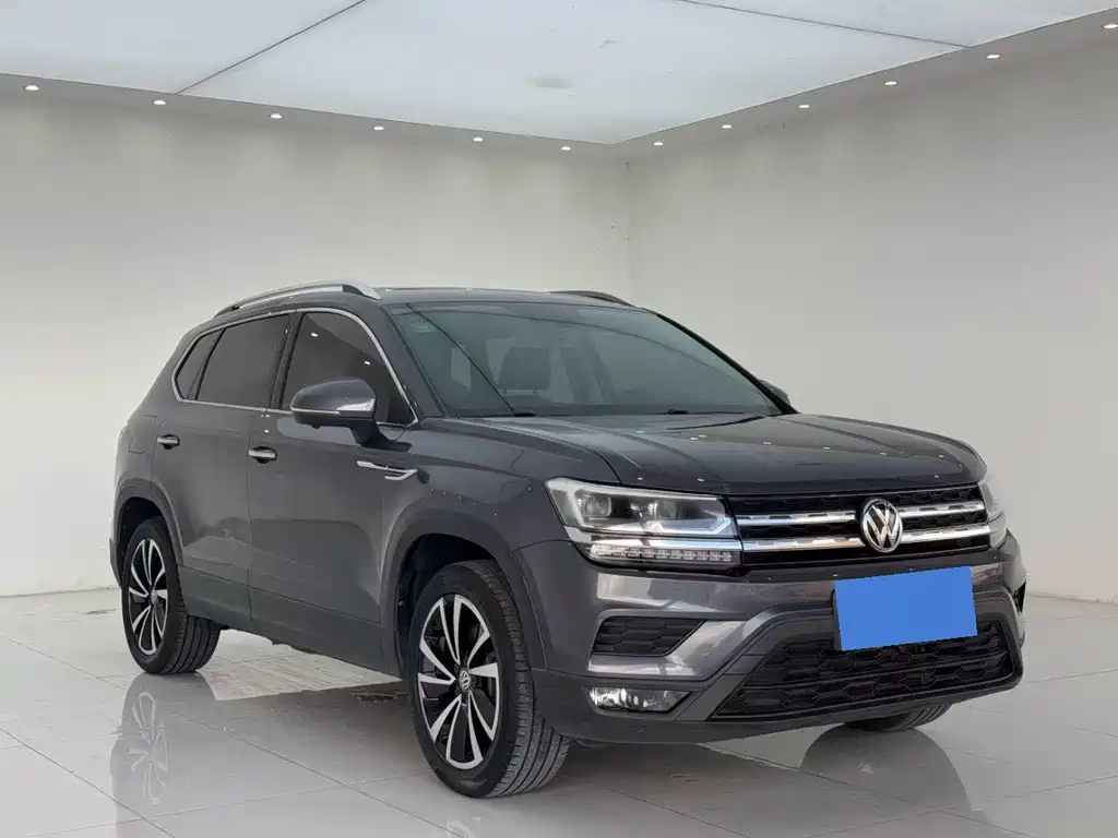 Volkswagen Tharu — миниатюра 3