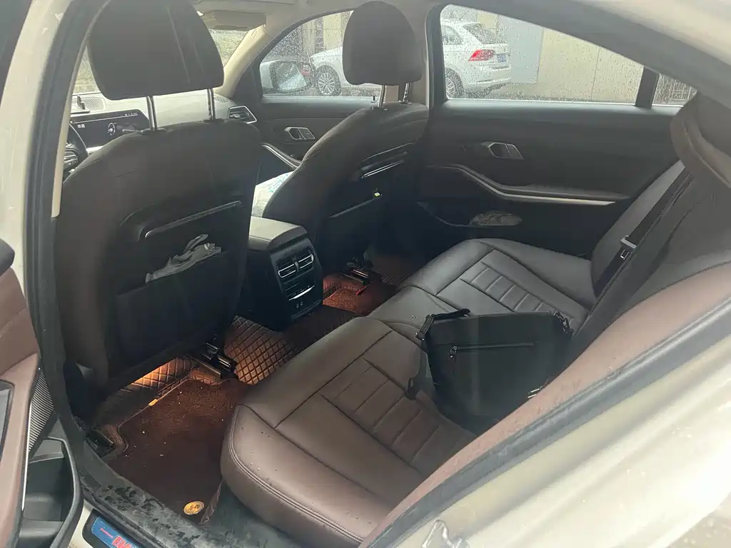 BMW 3 Series — миниатюра 5