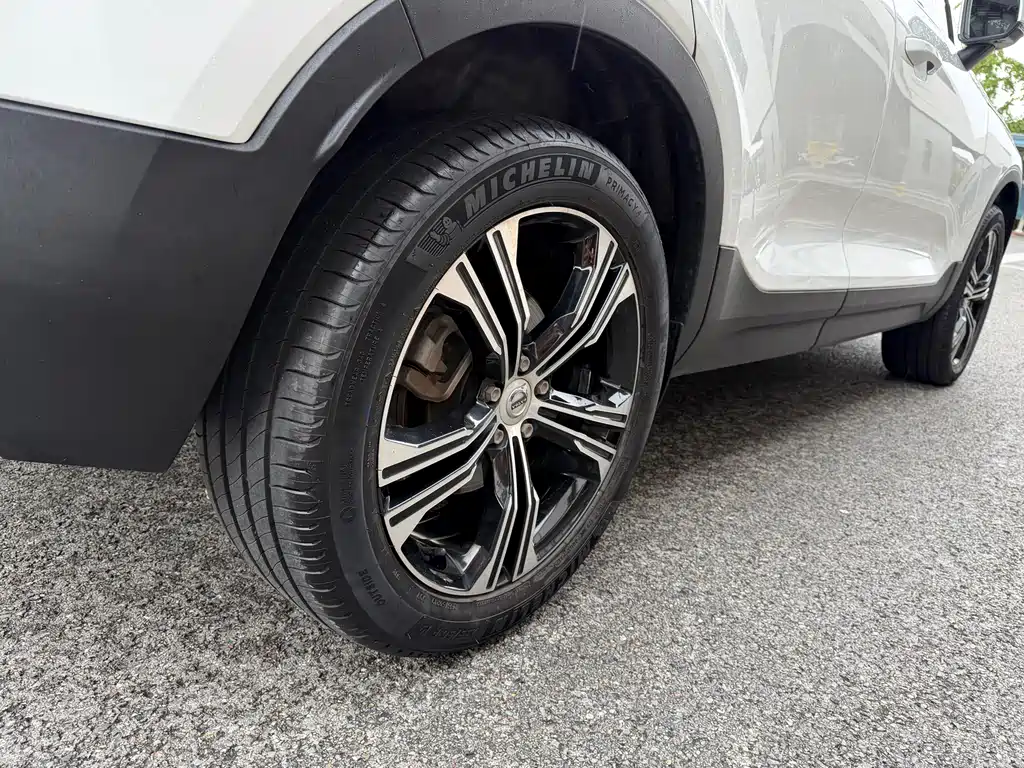 Volvo XC40 — миниатюра 20