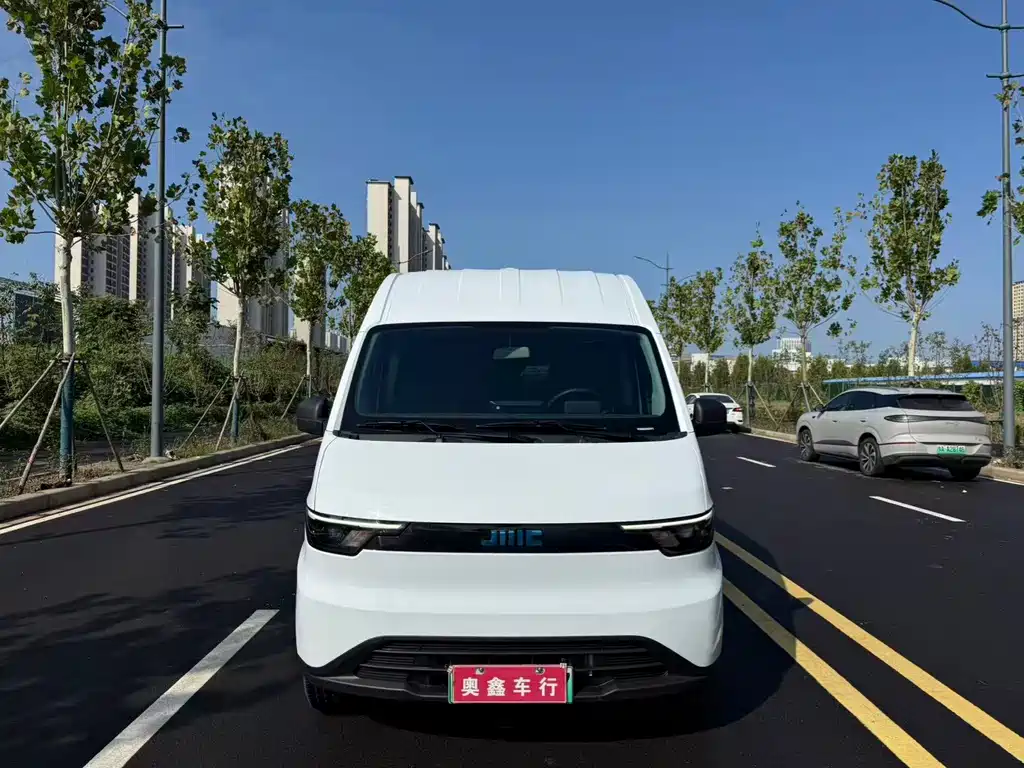 JMC E-Fushun — миниатюра 2