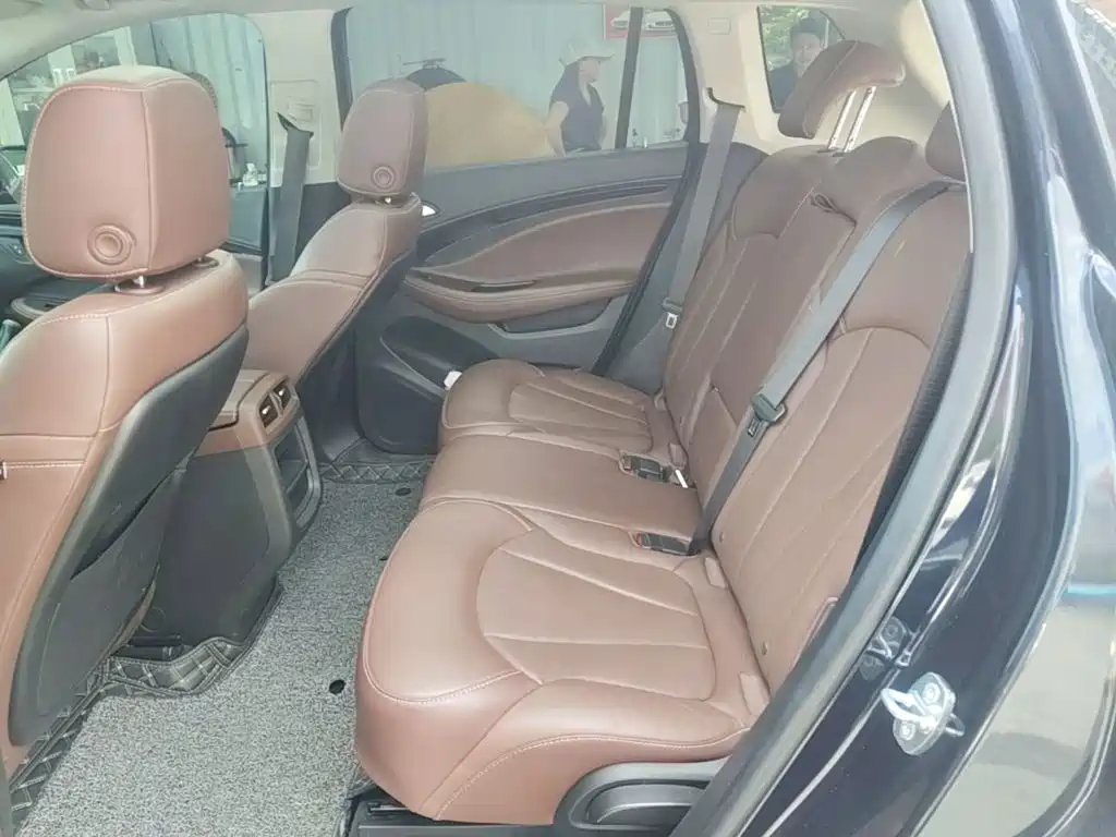 Buick Envision Plus — миниатюра 17