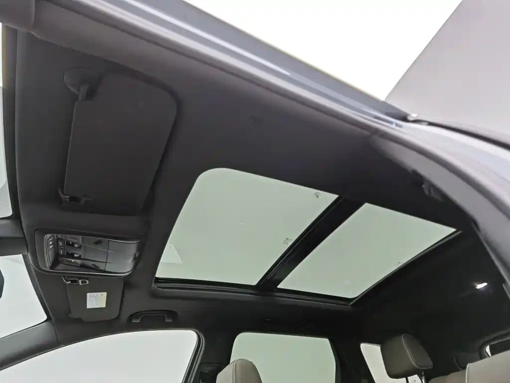 Buick Enclave — миниатюра 14