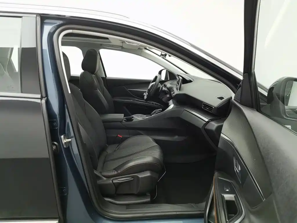 Peugeot 5008 — миниатюра 23