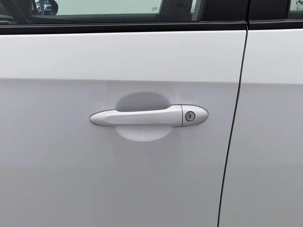 Buick Excelle — миниатюра 18