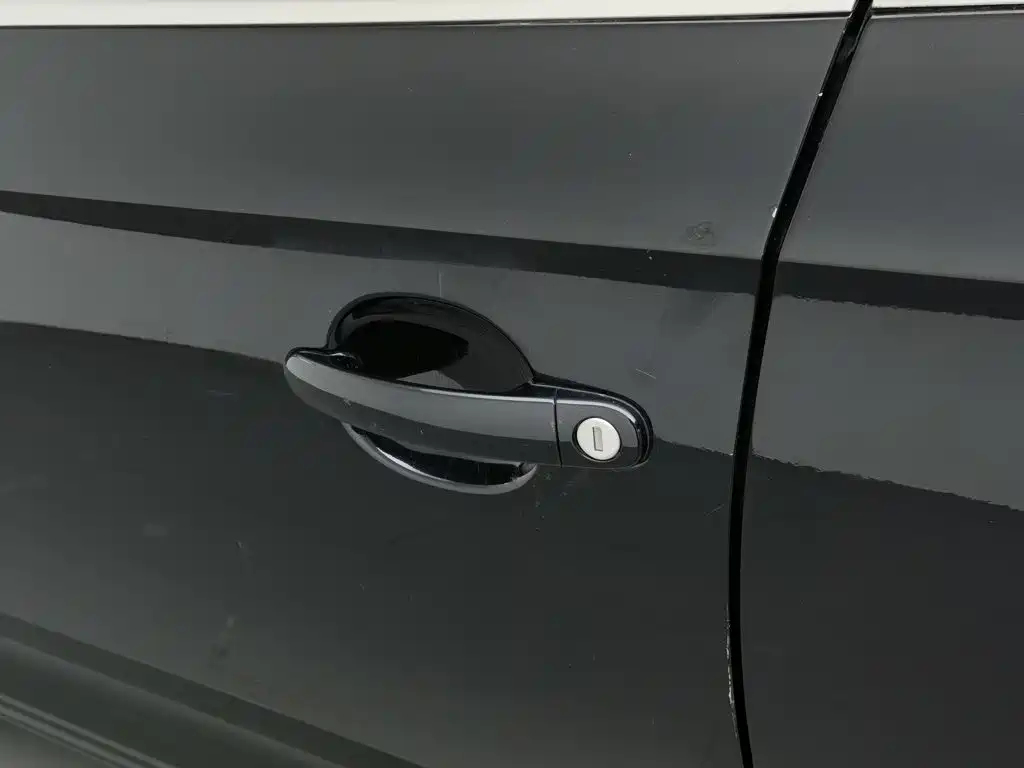 Volkswagen Santana — миниатюра 18