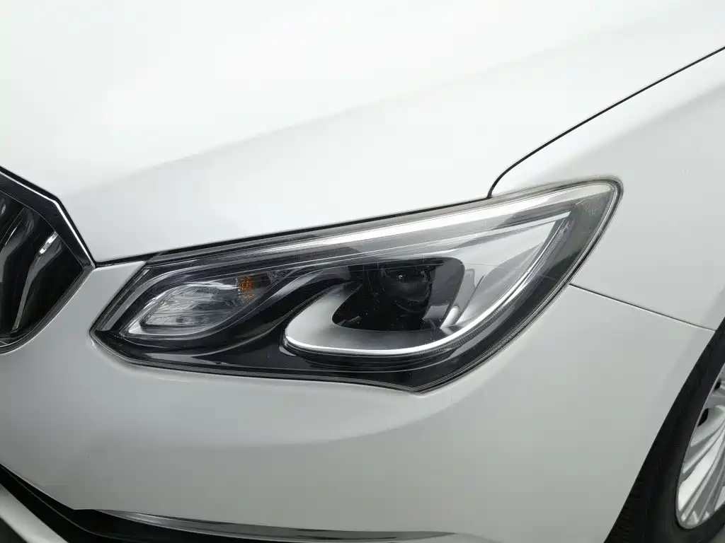 Buick Excelle — миниатюра 7