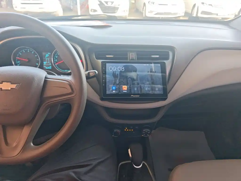 Chevrolet Lova RV — миниатюра 10