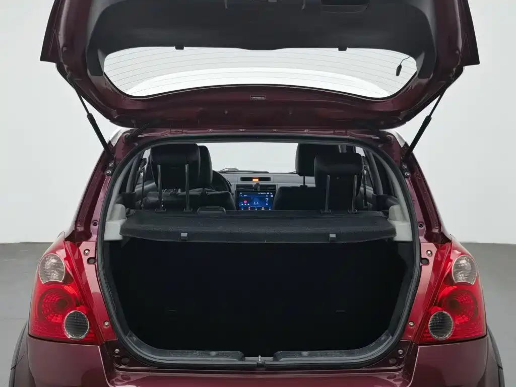 Suzuki Swift — миниатюра 16