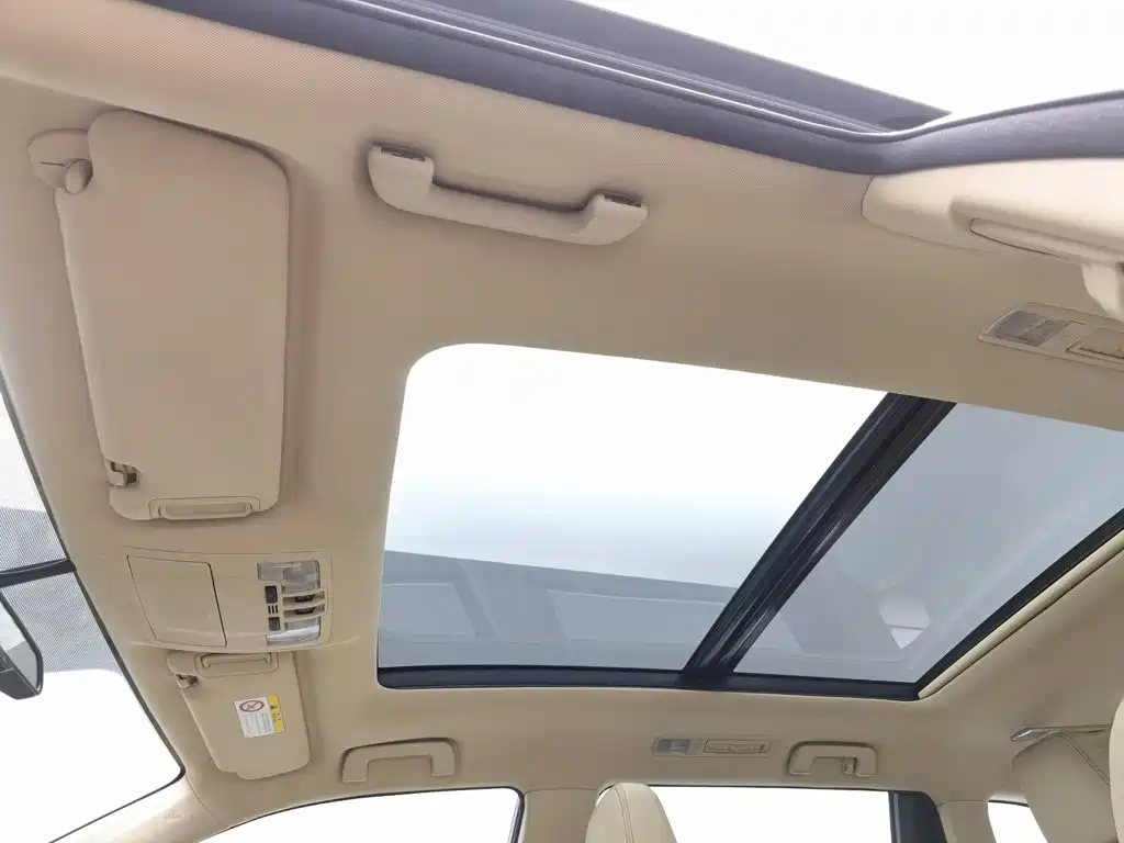 Toyota Highlander — миниатюра 14
