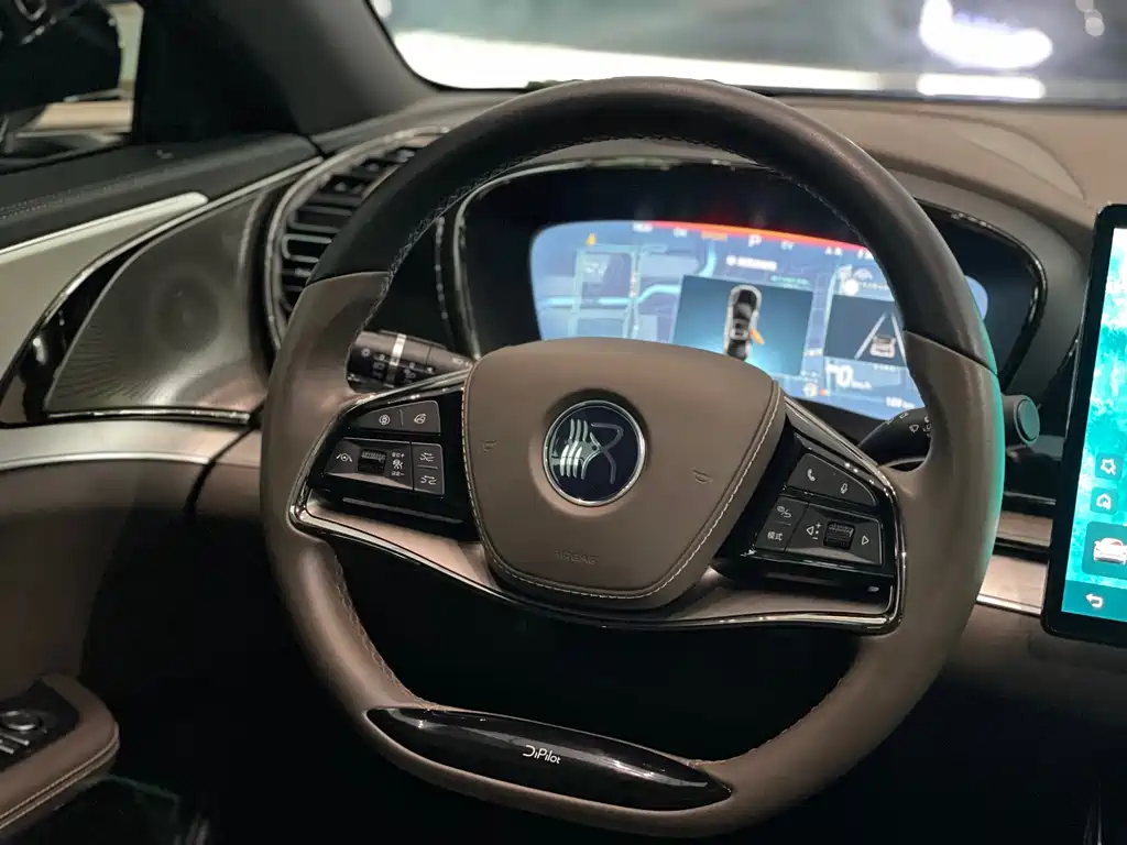 BYD Han — миниатюра 11