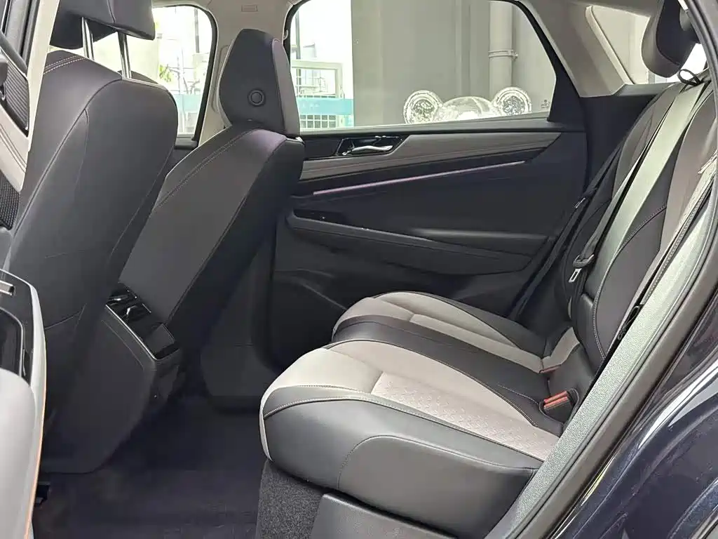 Volkswagen ID.7 VIZZION — миниатюра 7