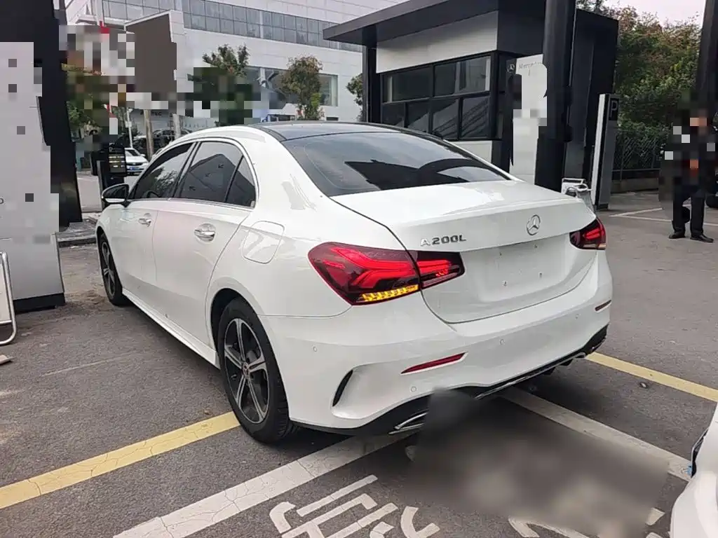 Mercedes-Benz A-Class 2022 — фото 22
