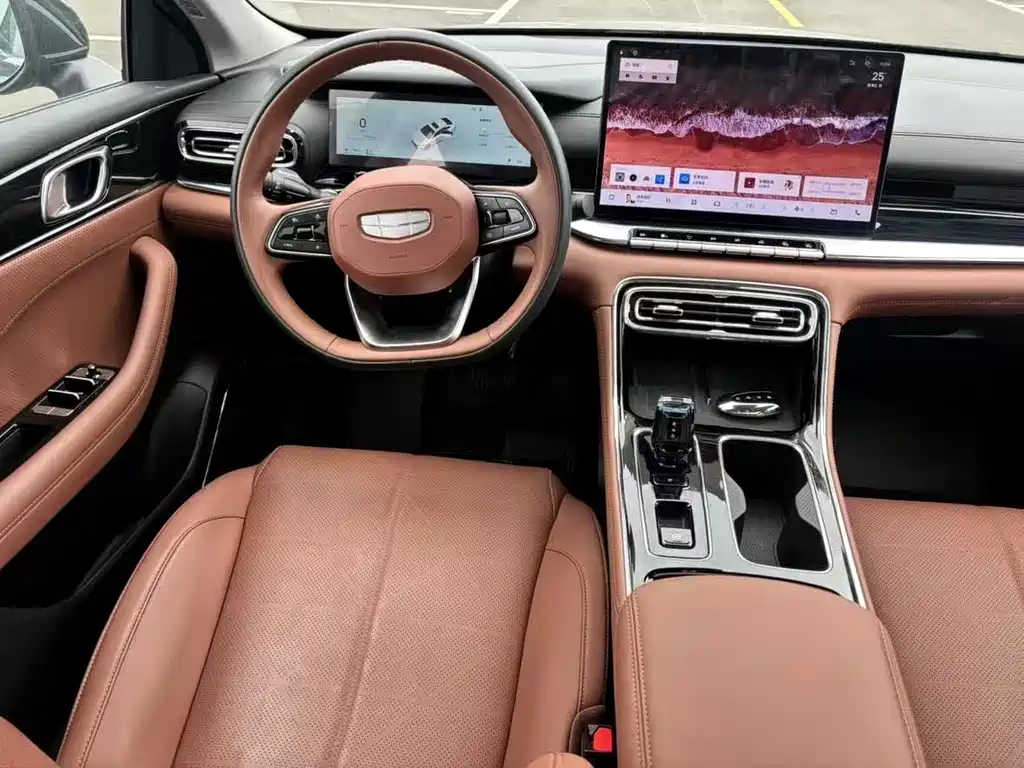 Geely Emgrand — миниатюра 5