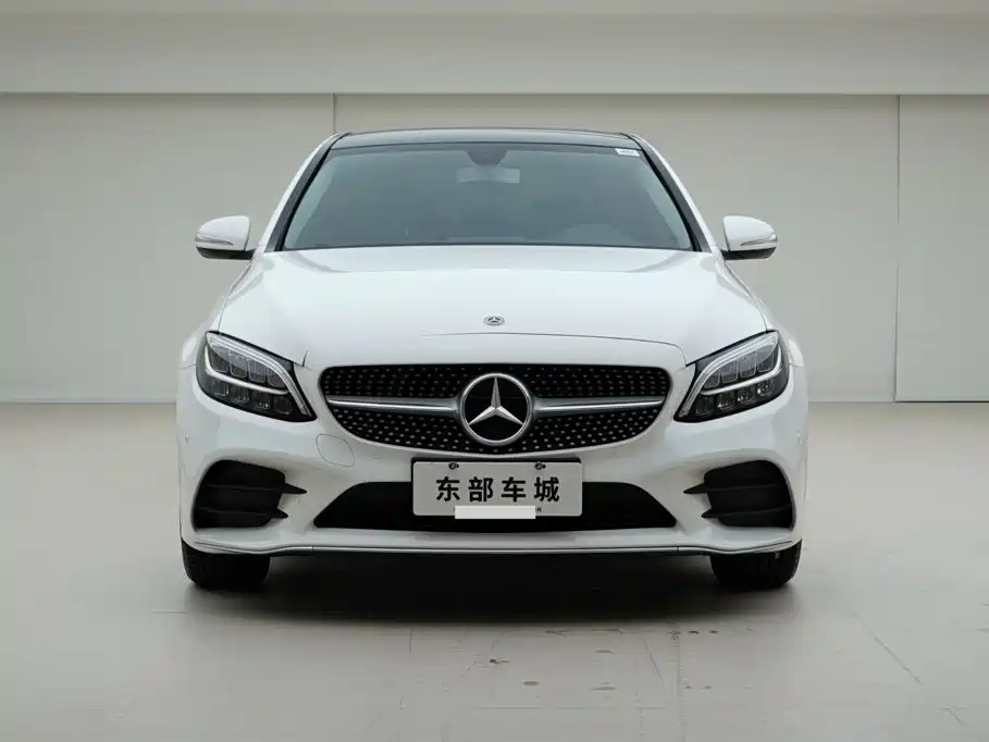 Mercedes-Benz C-Class — миниатюра 2