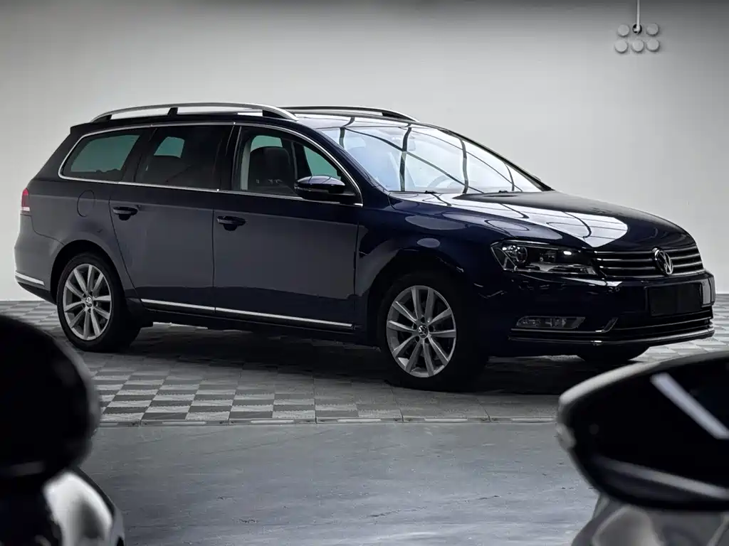 Volkswagen Magotan (Import) — миниатюра 3