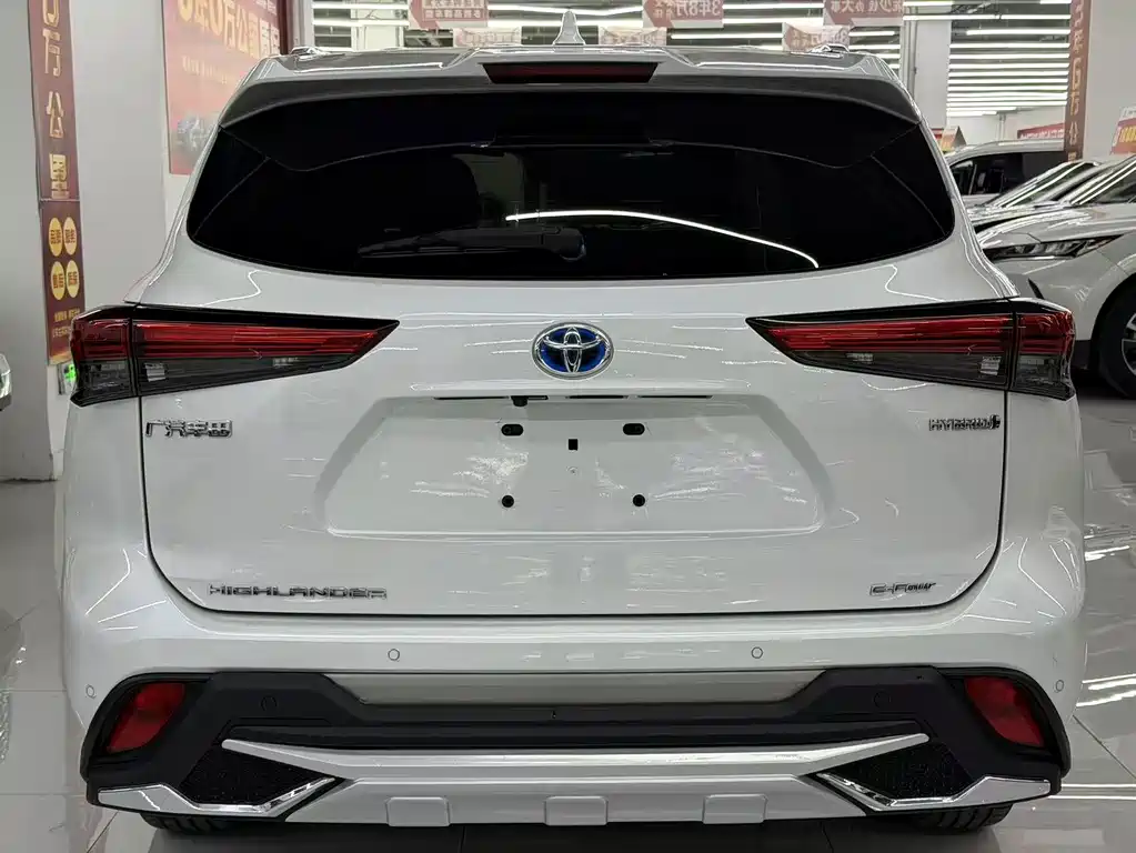 Toyota Highlander — миниатюра 8