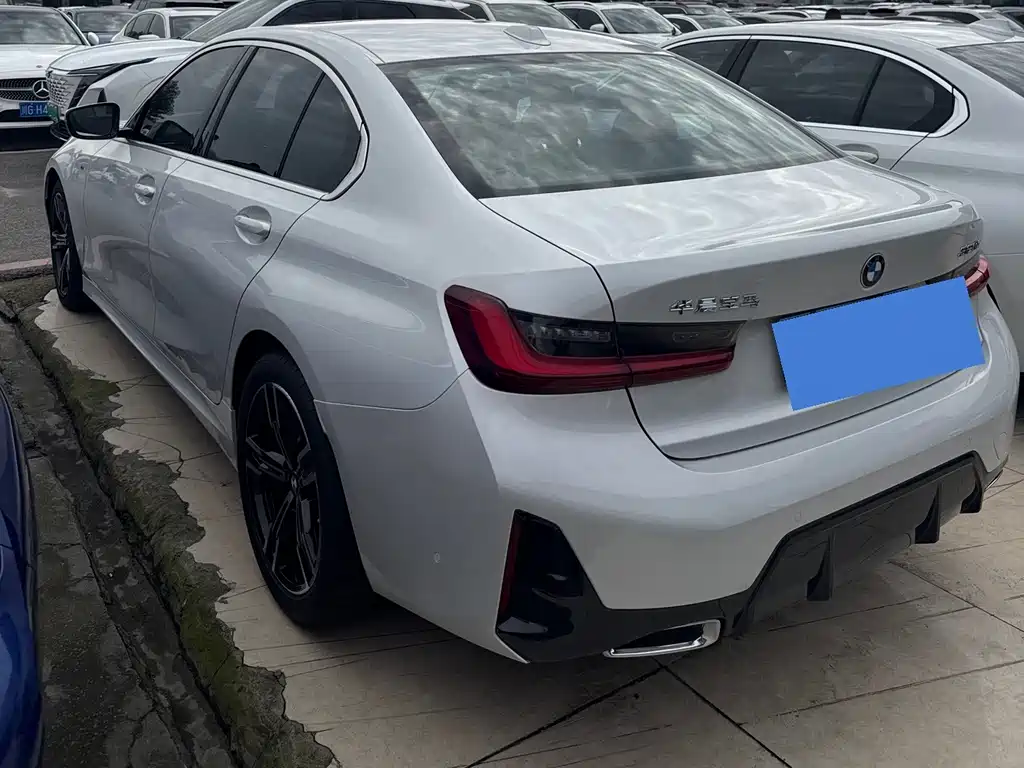 BMW 3 Series — миниатюра 10