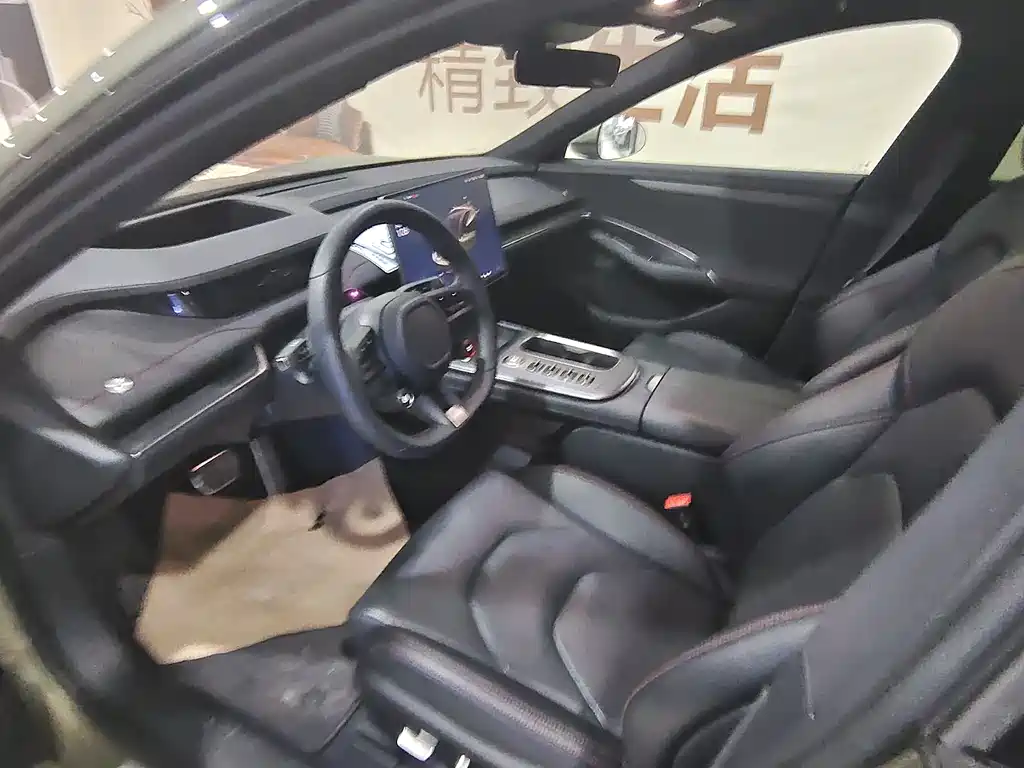 XIAOMI CAR XIAOMI SU7