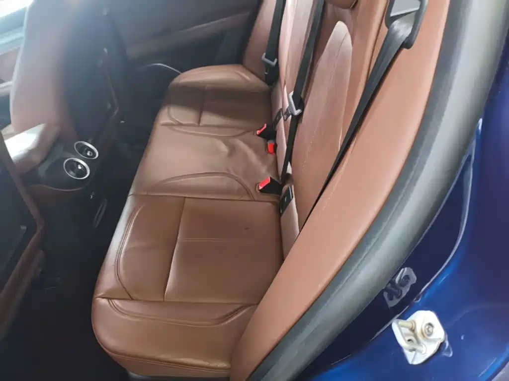 Alfa Romeo Stelvio — миниатюра 17