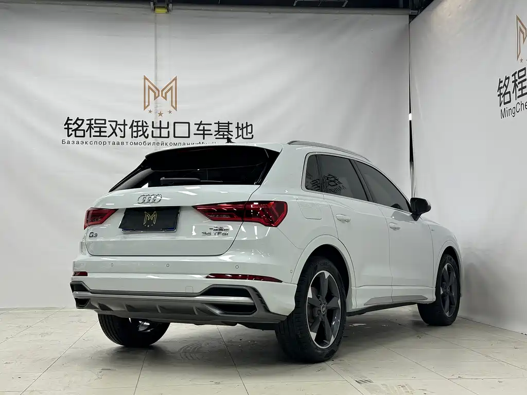 Audi Q3 2022 35 TFSI Fashion