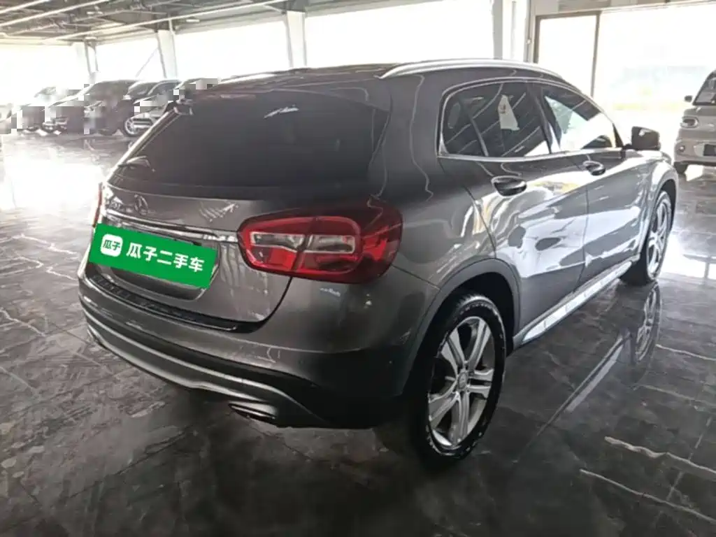 Mercedes-Benz GLA — миниатюра 7